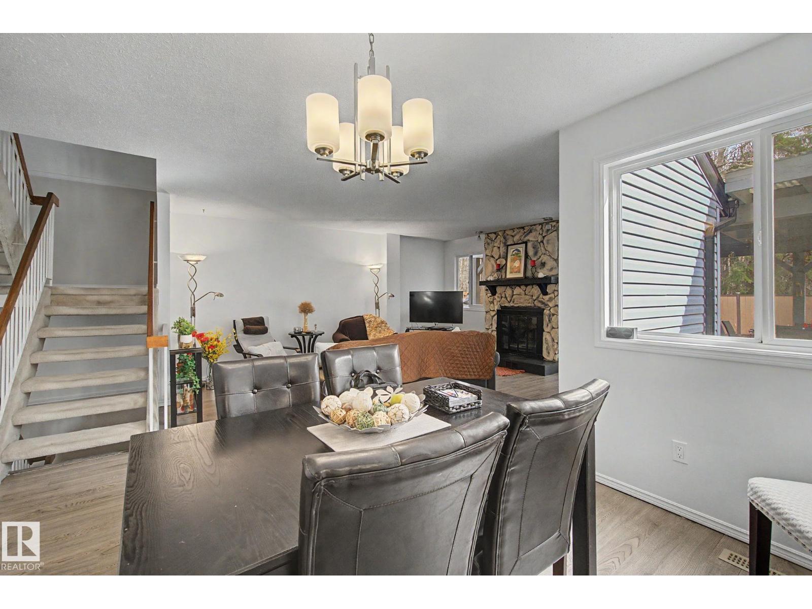 17305 60 AVE NW, Edmonton