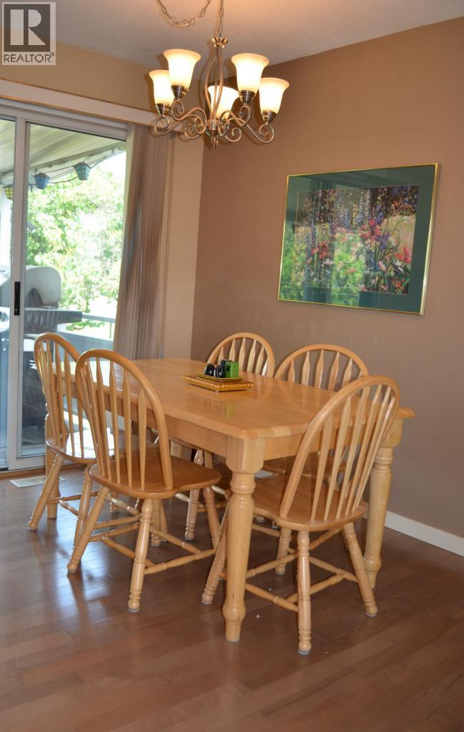 565 Dougall Road S - 6