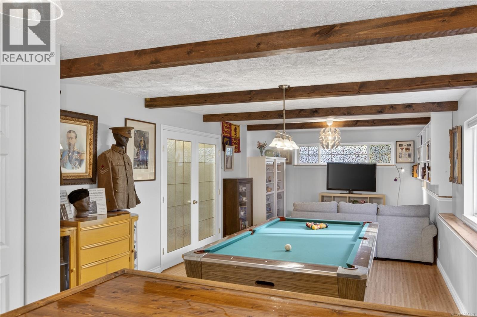 505 ROBERTSON Pl - 38