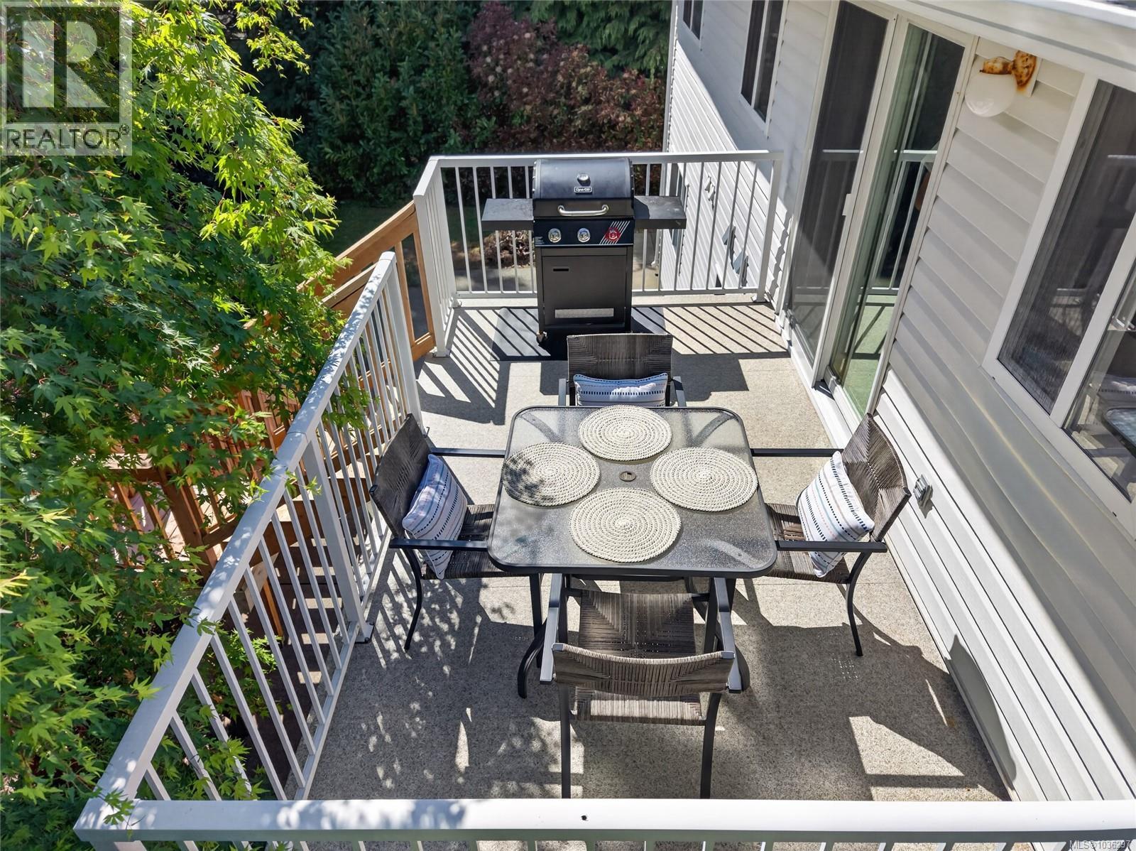 505 ROBERTSON Pl - 52