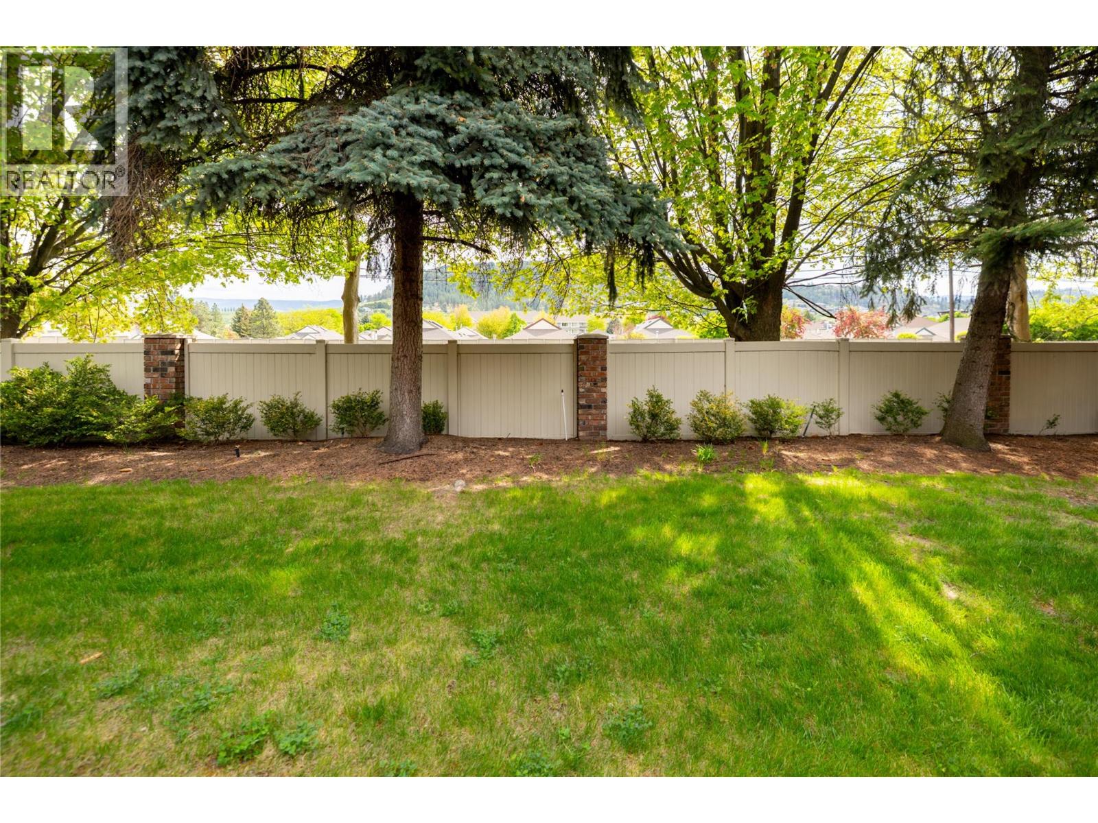 #13 527 YATES Road - 16