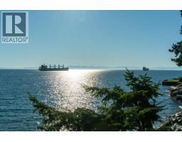 3248 Marine Drive, West Vancouver, BC V7V1M7 Photo 16