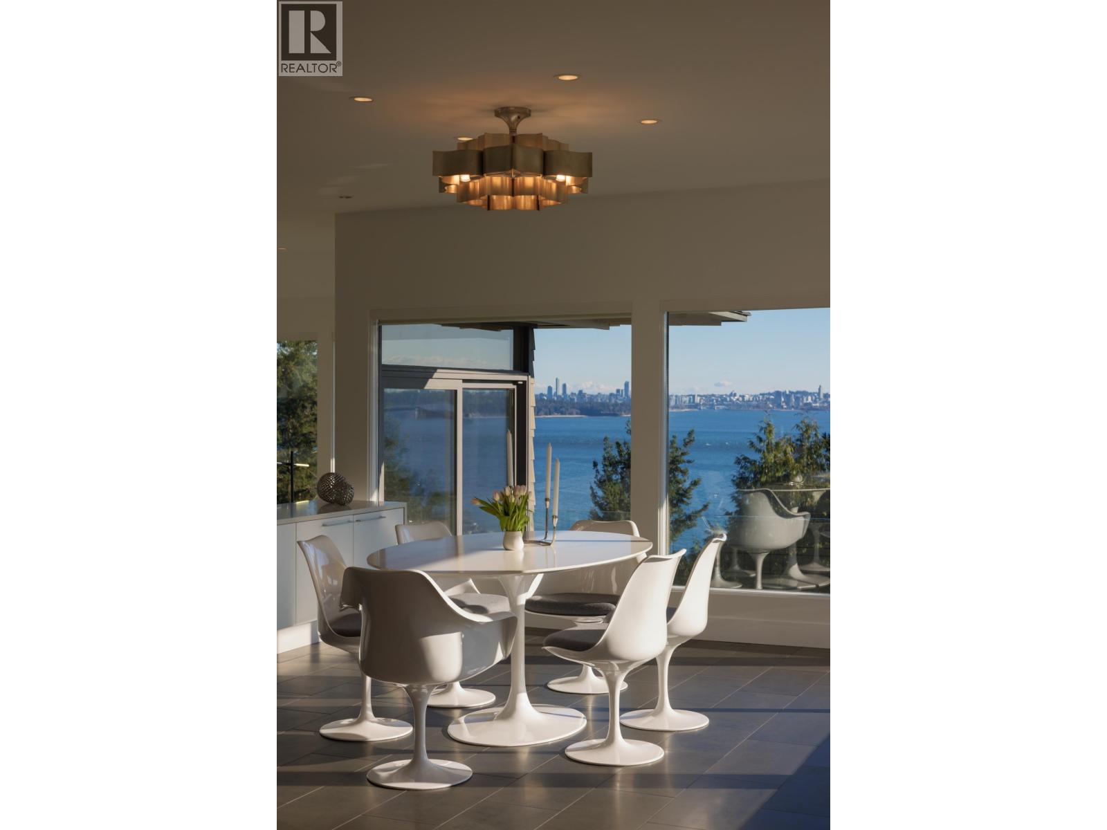 3460 ROCKVIEW PLACE, West Vancouver