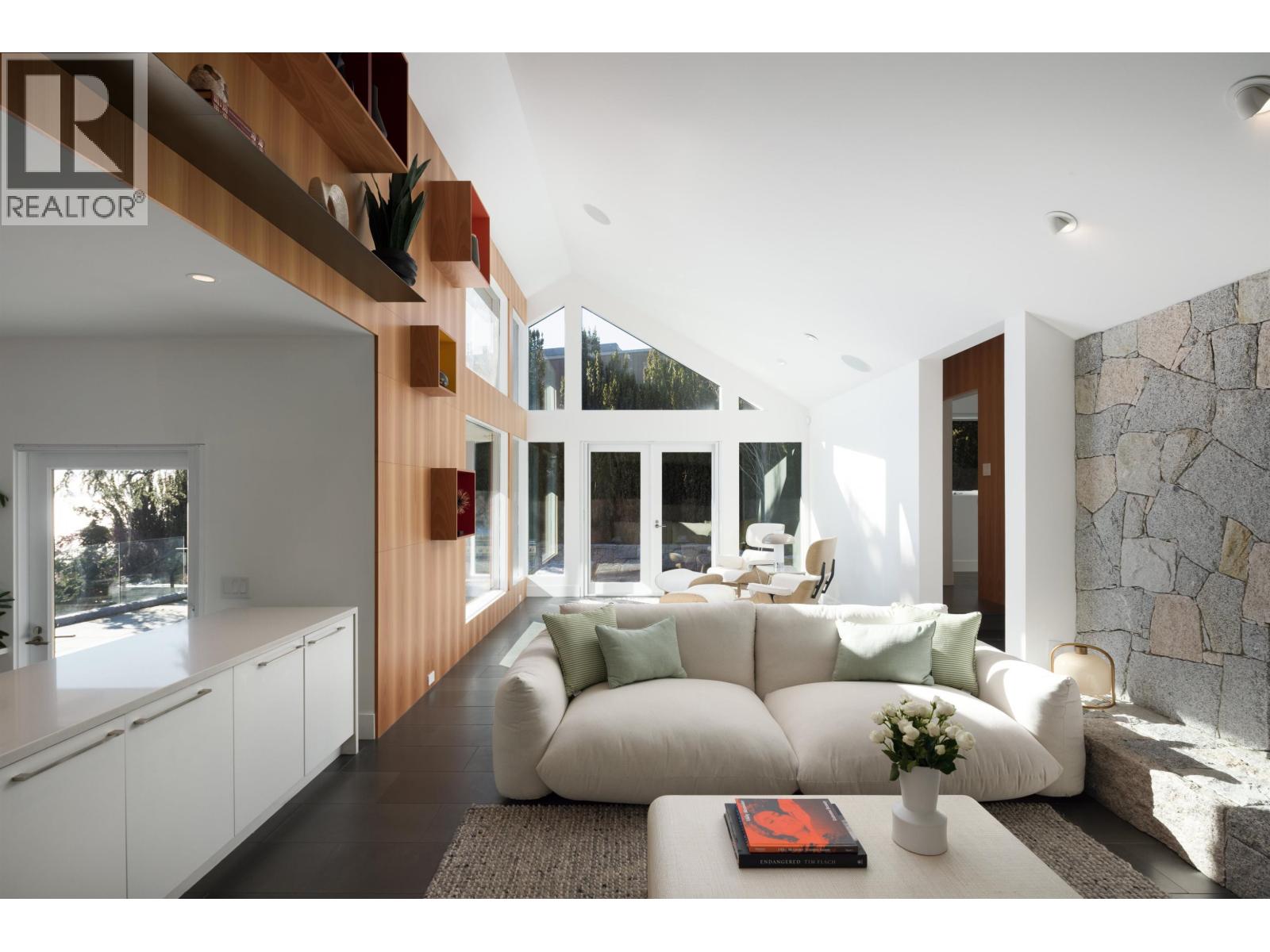 3460 ROCKVIEW PLACE, West Vancouver