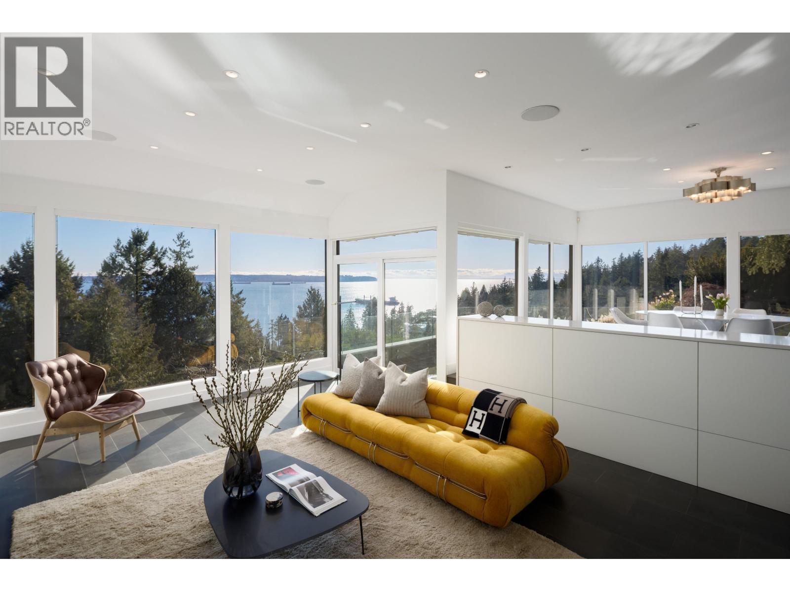 3460 ROCKVIEW PLACE, West Vancouver