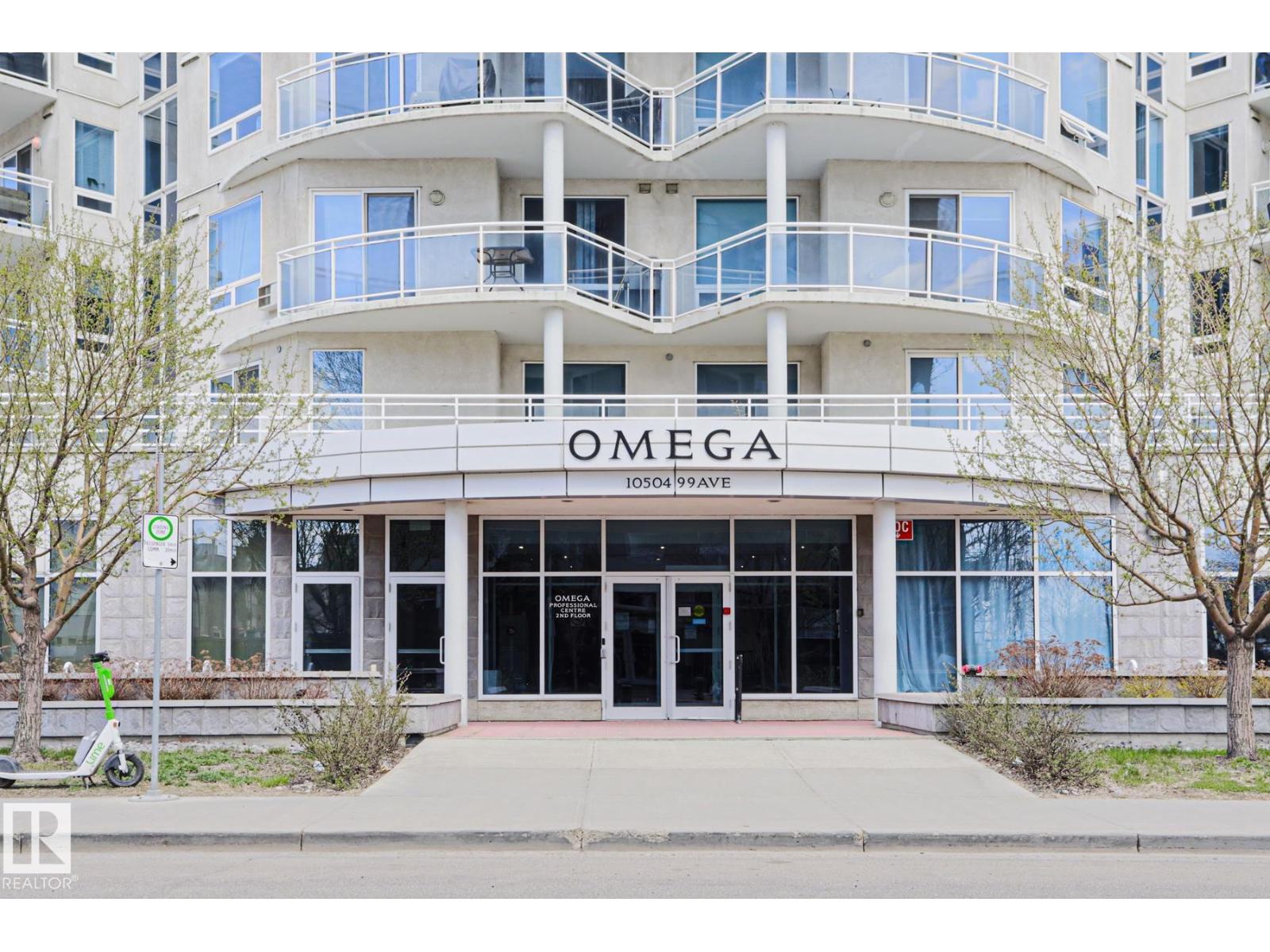 #902 10504 99 AV NW, Edmonton