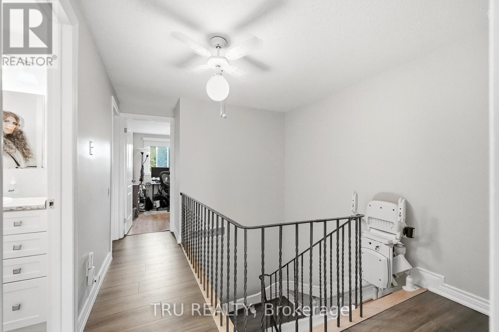 #16 2336 ORIENT PARK DRIVE E - 13