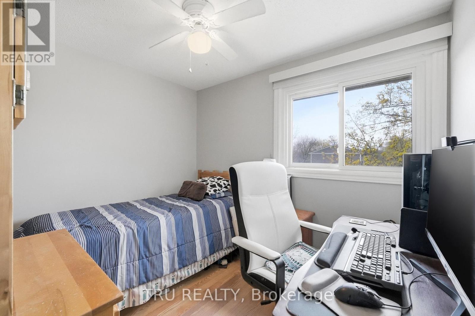 #16 2336 ORIENT PARK DRIVE E - 15