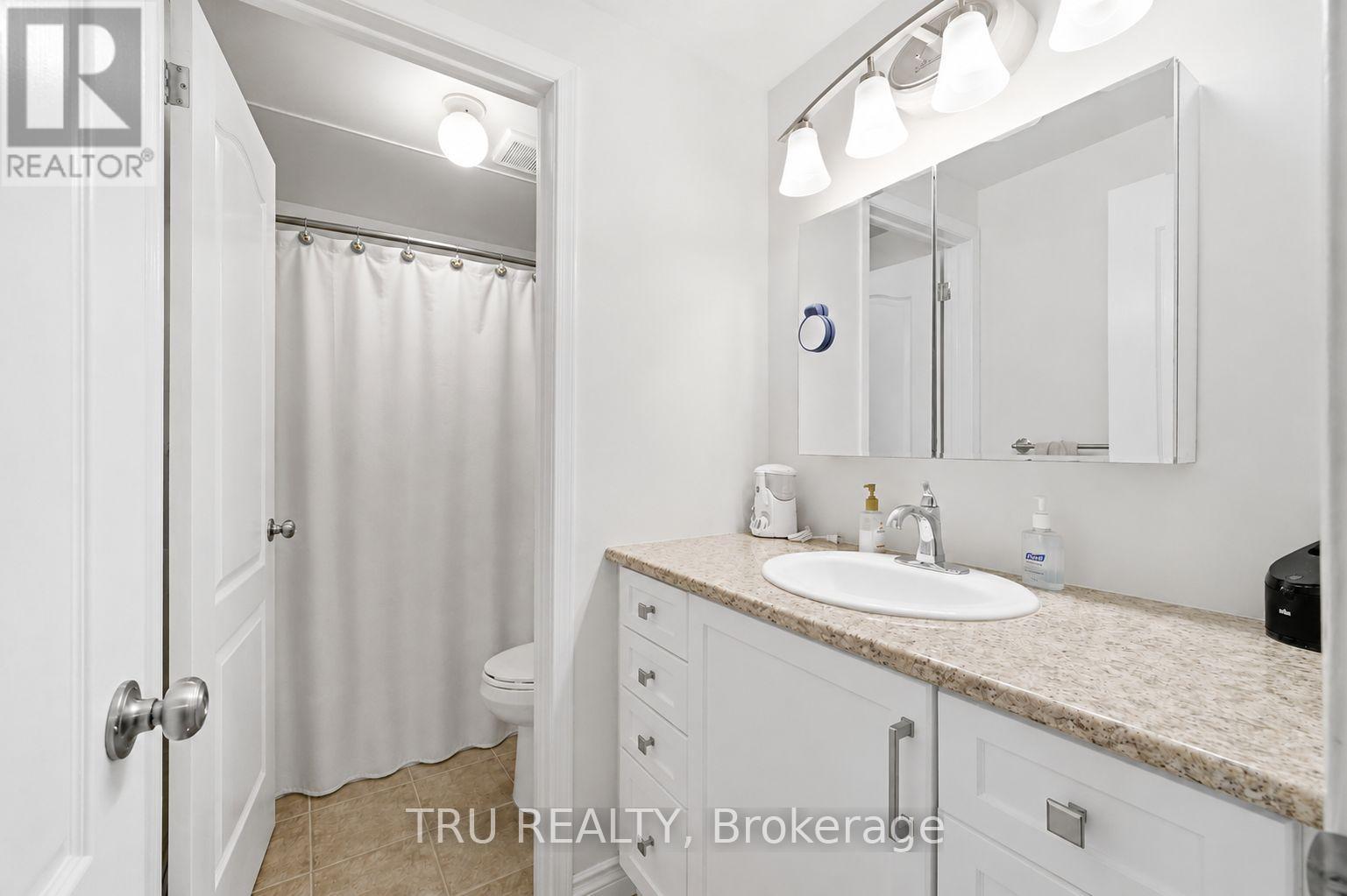 #16 2336 ORIENT PARK DRIVE E - 18