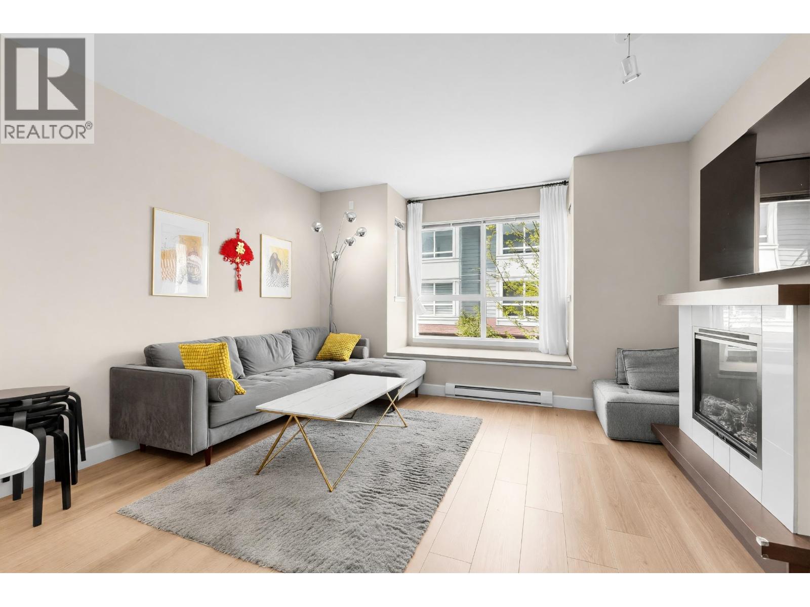 #29-9551 FERNDALE Road, Richmond
