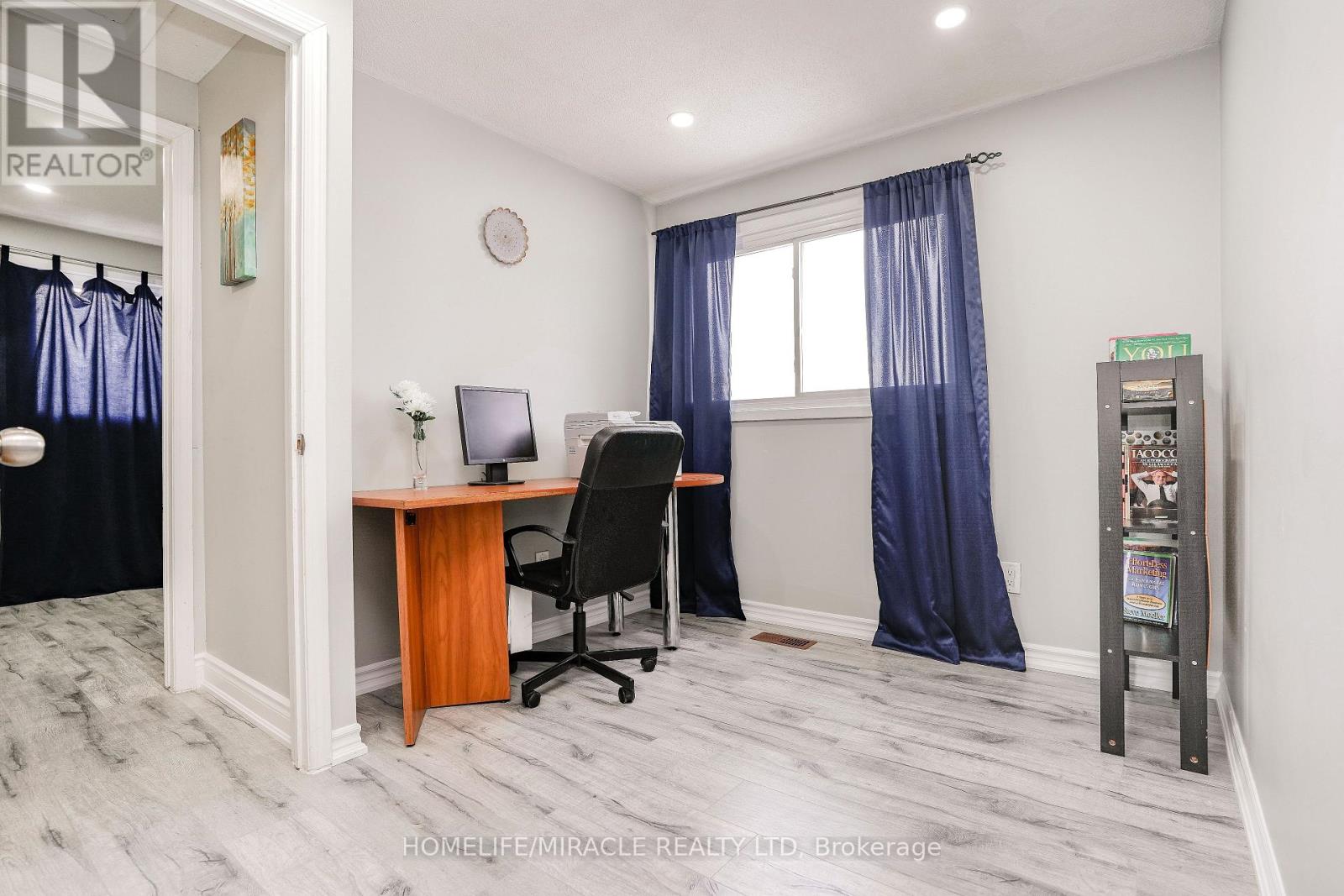 15 HEATHERSIDE COURT - 15