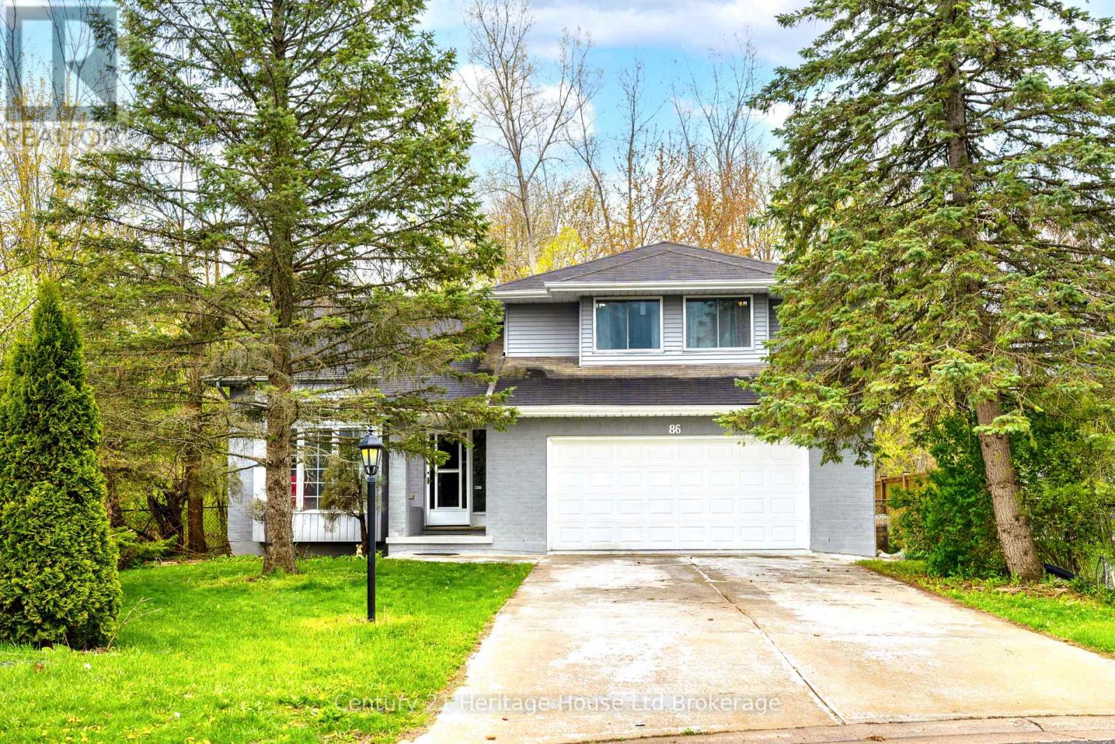86 LYSANDA COURT - 3
