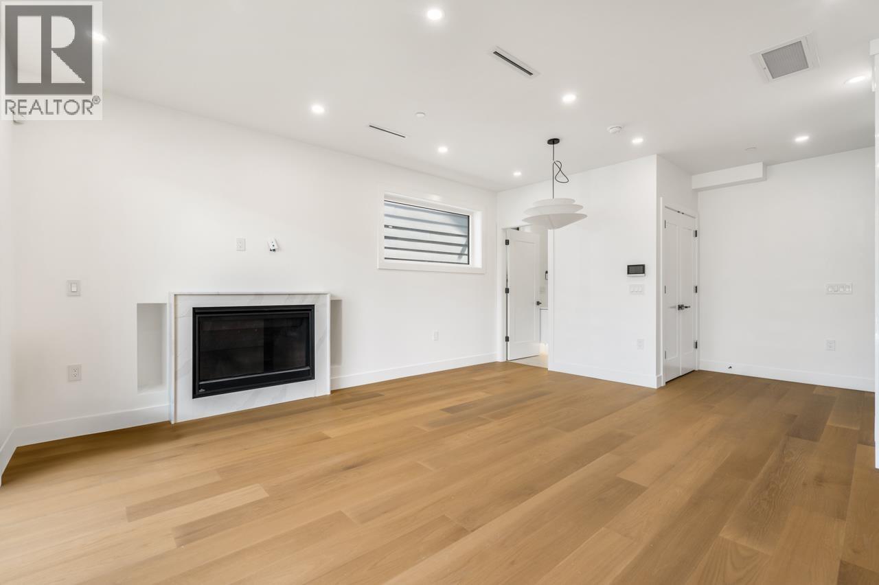 3 Bed, 3 Bath Apartment for Sale in Vancouver – 1 950 W 17TH AVENUE, Vancouver – MLS# R3121167 - Image 32
