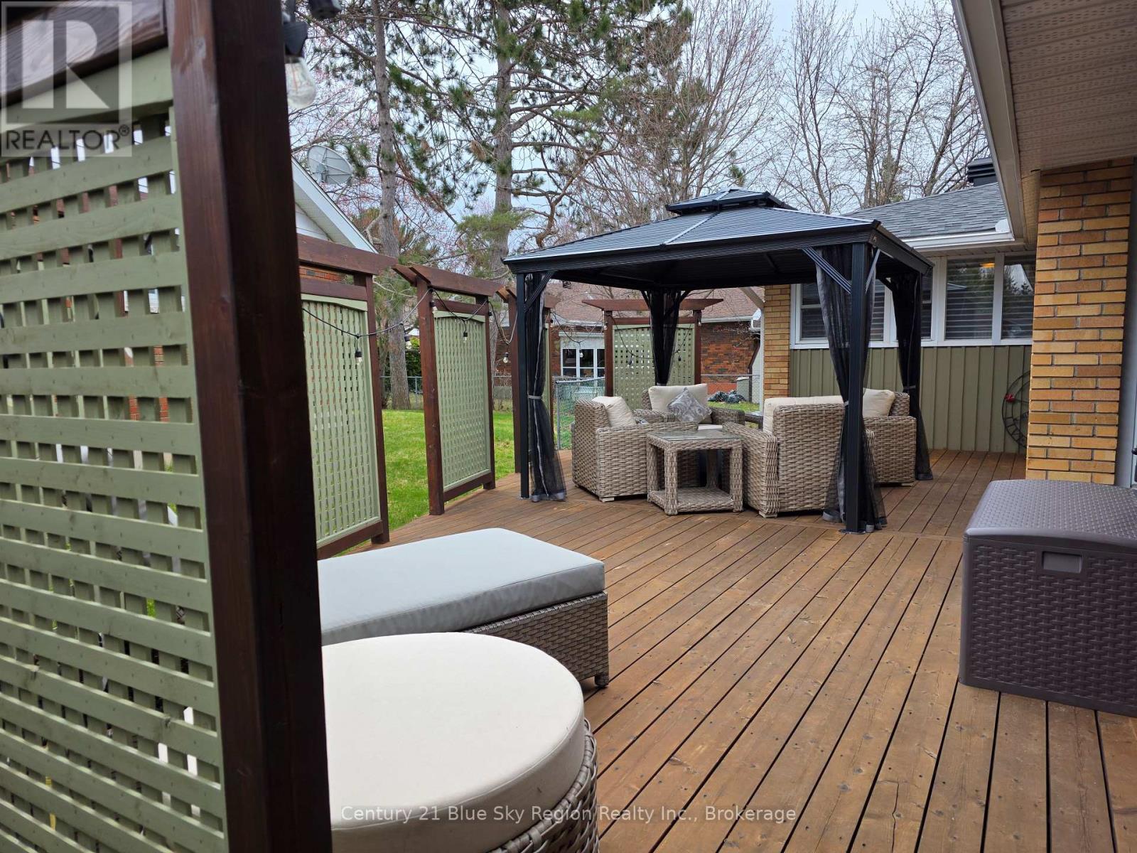 941 PINEWOOD ROAD - 34