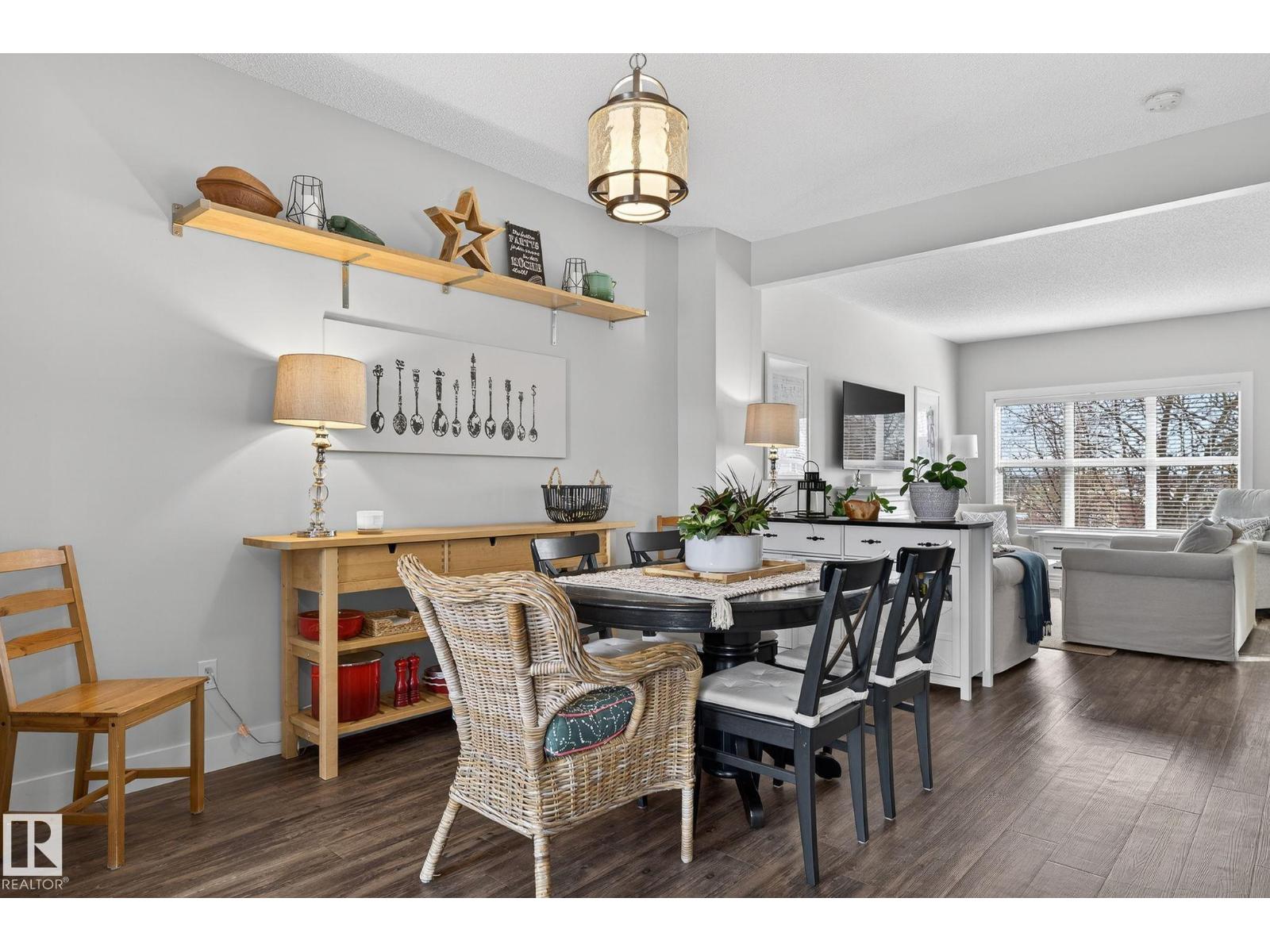 9084 ROSENTHAL LI NW, Edmonton