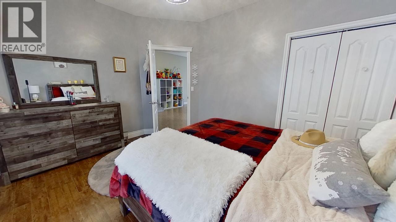 13828 256 ROAD - 32