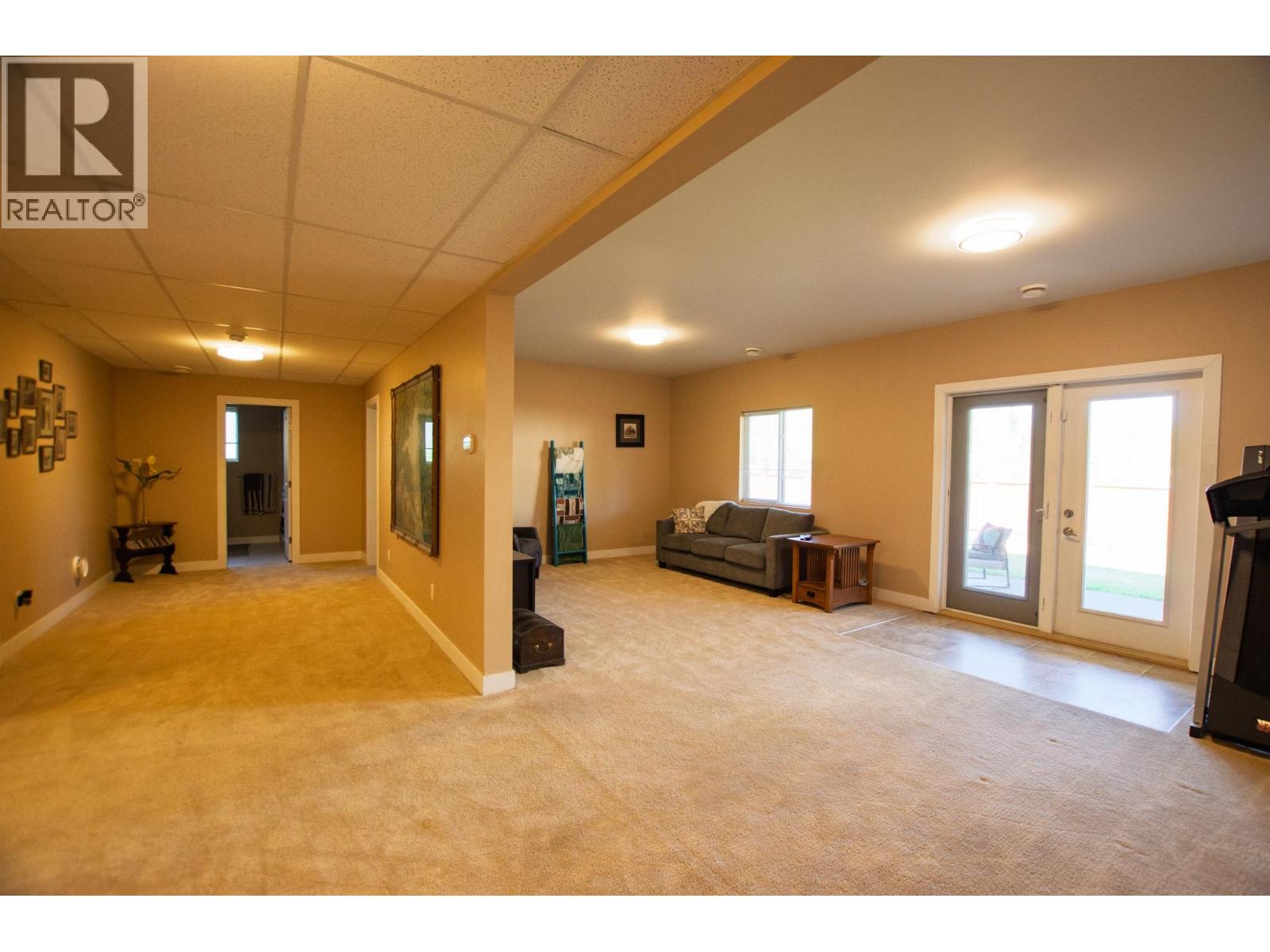 1414 OMINECA PLACE - 18