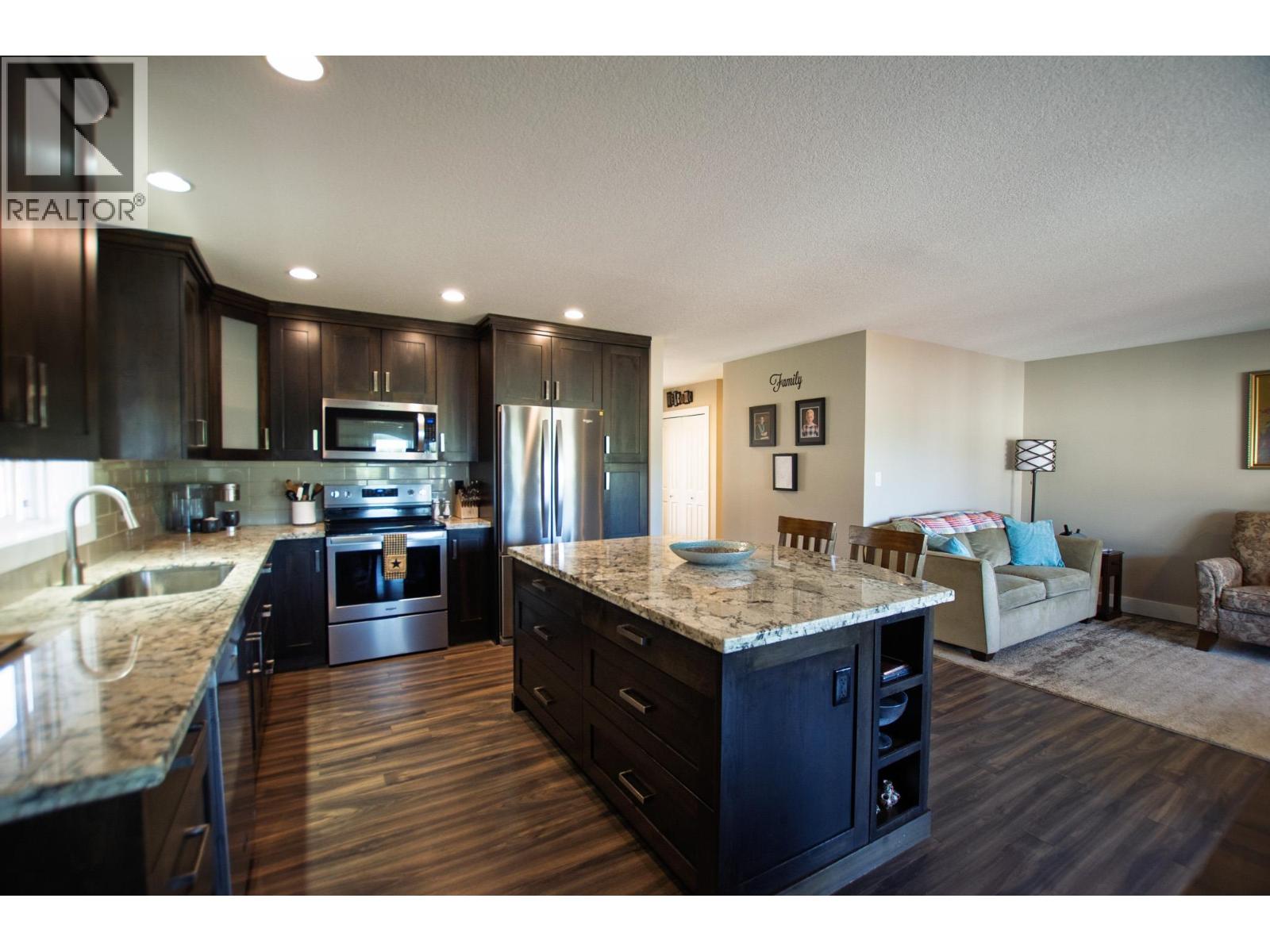 1414 OMINECA PLACE - 6