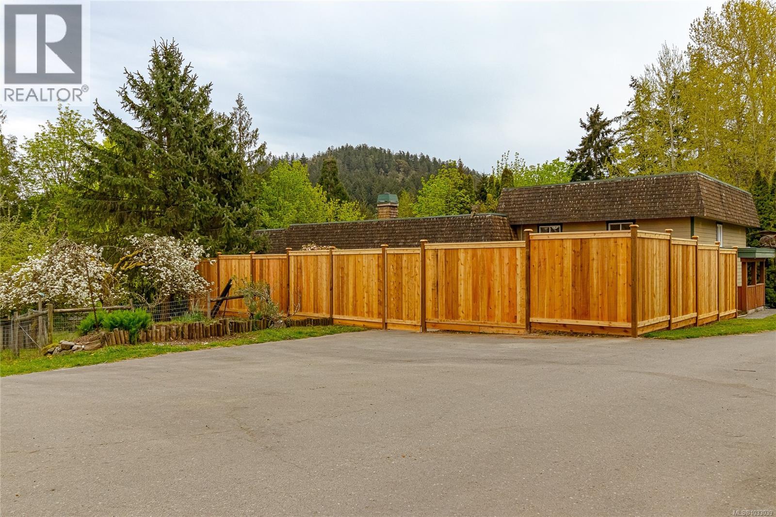 2080 Bear Hill Rd - 40