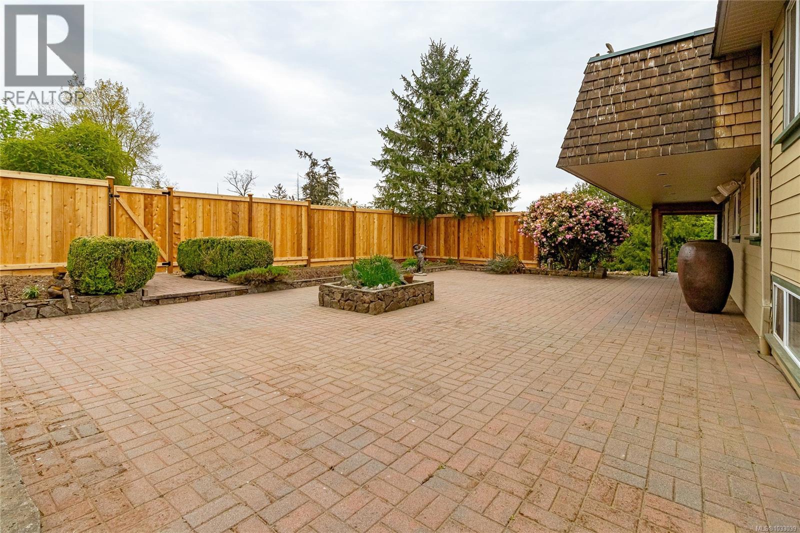 2080 Bear Hill Rd - 37