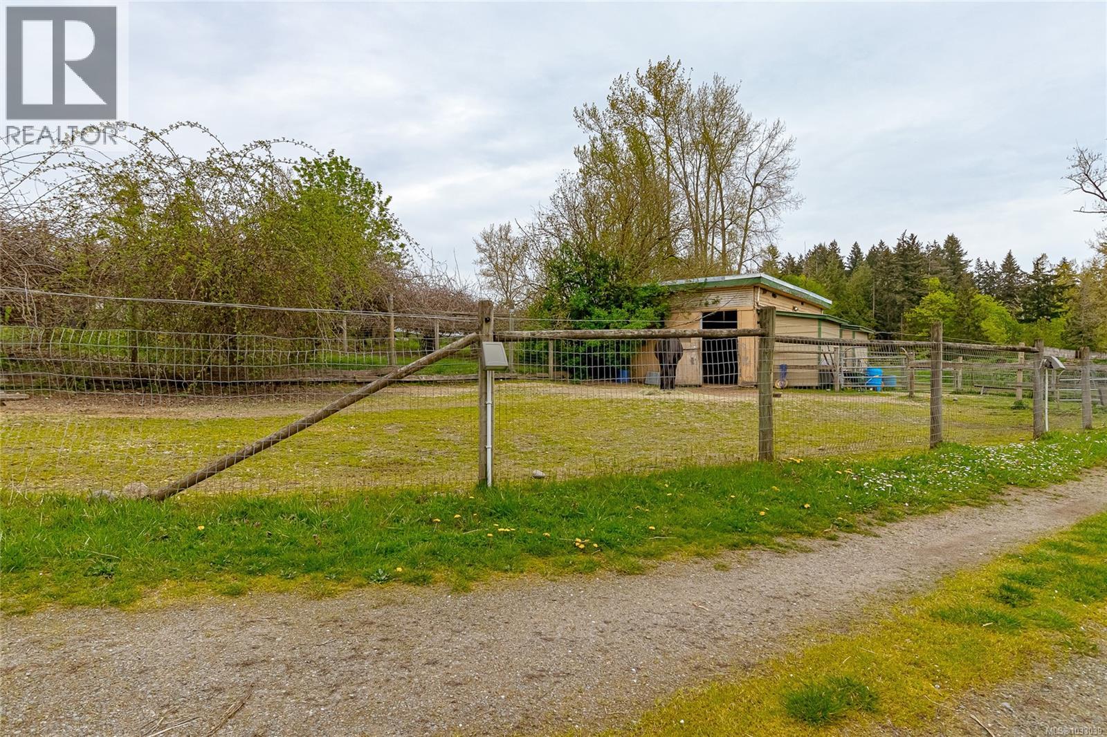 2080 Bear Hill Rd - 60