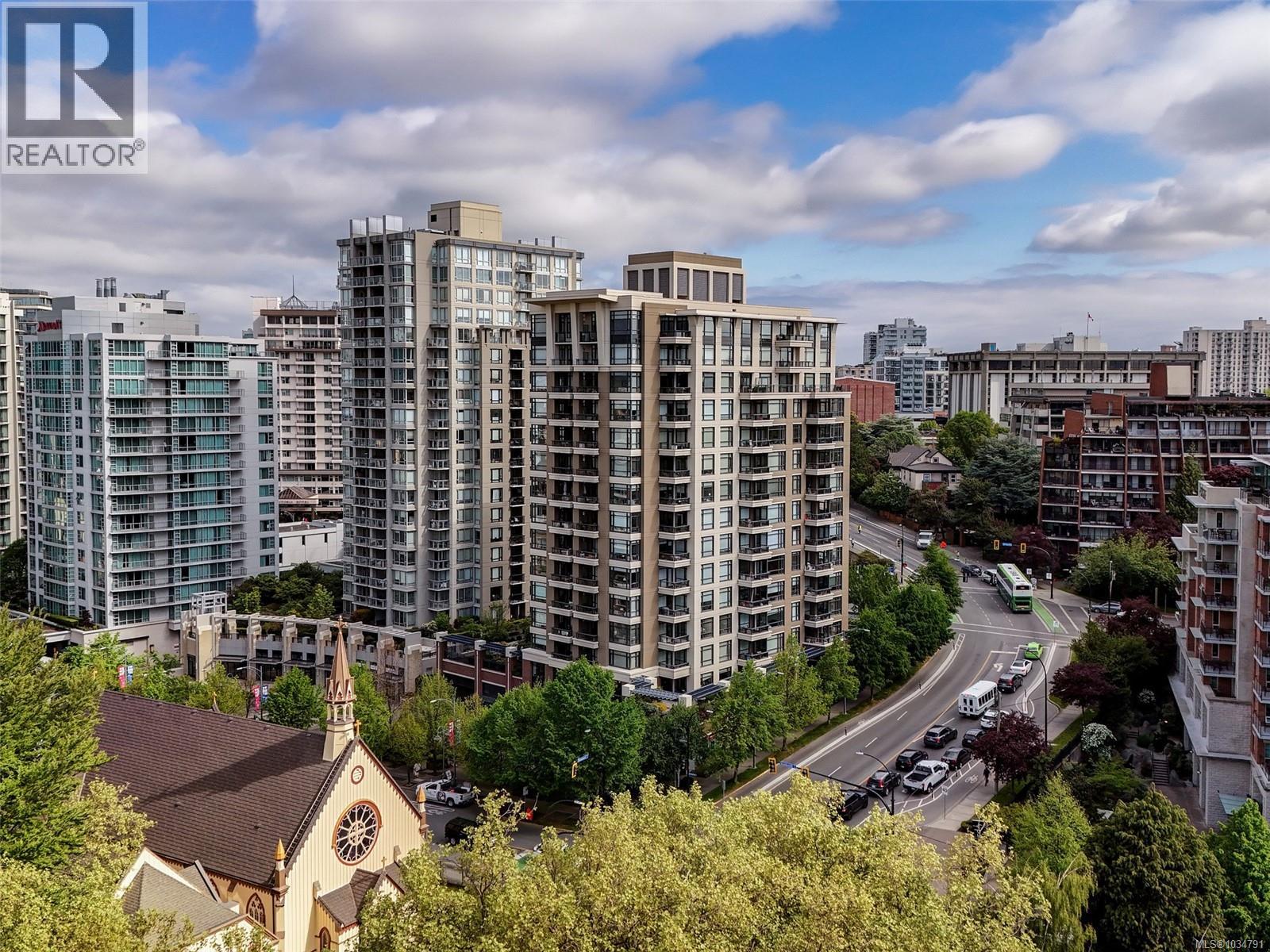  788 Humboldt Street, Victoria