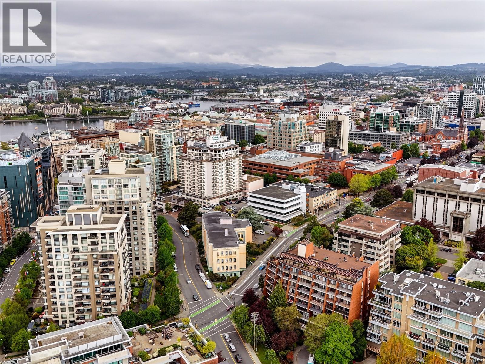 #1203 788 Humboldt St - 27