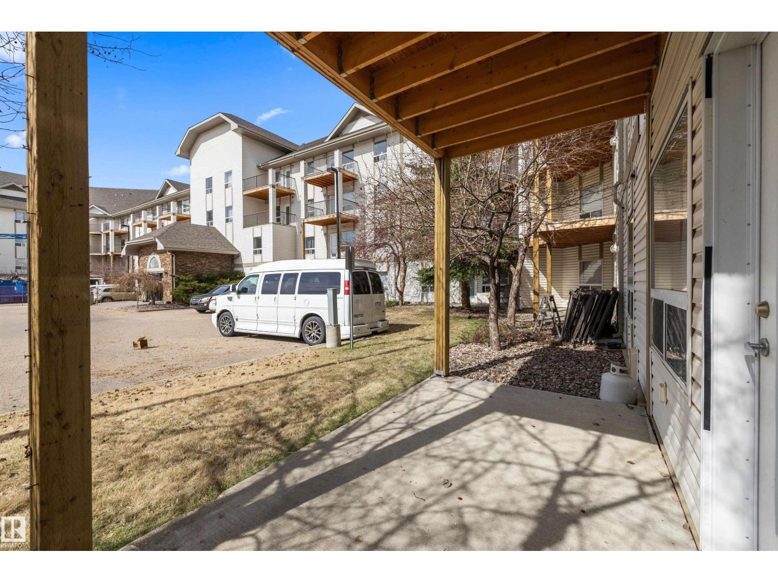 #1128 330 CLAREVIEW STATION DR NW, Edmonton