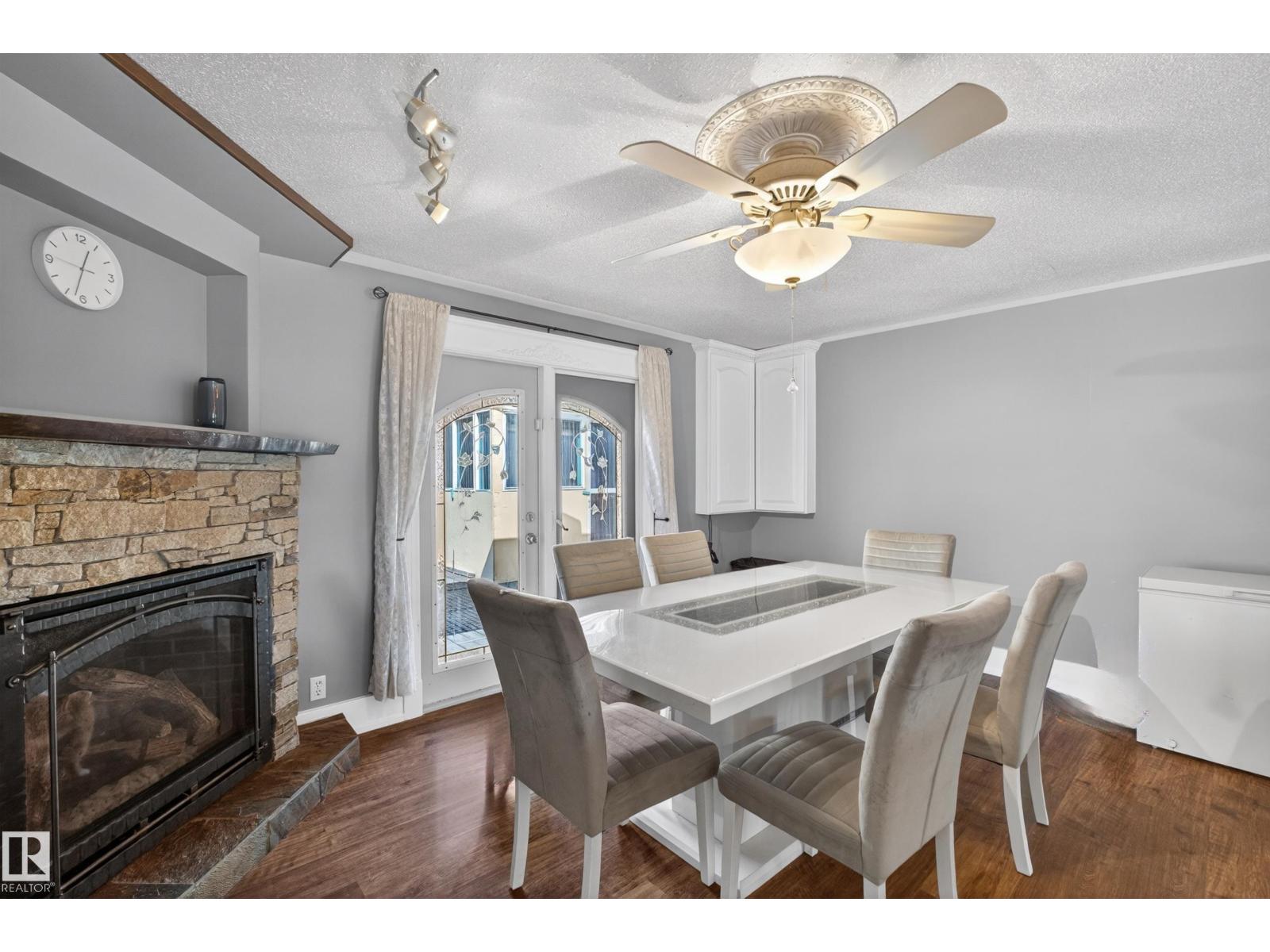121 55107 RGE RD 33 - 22