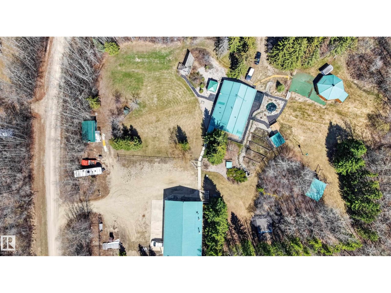 121 55107 RGE RD 33 - 27