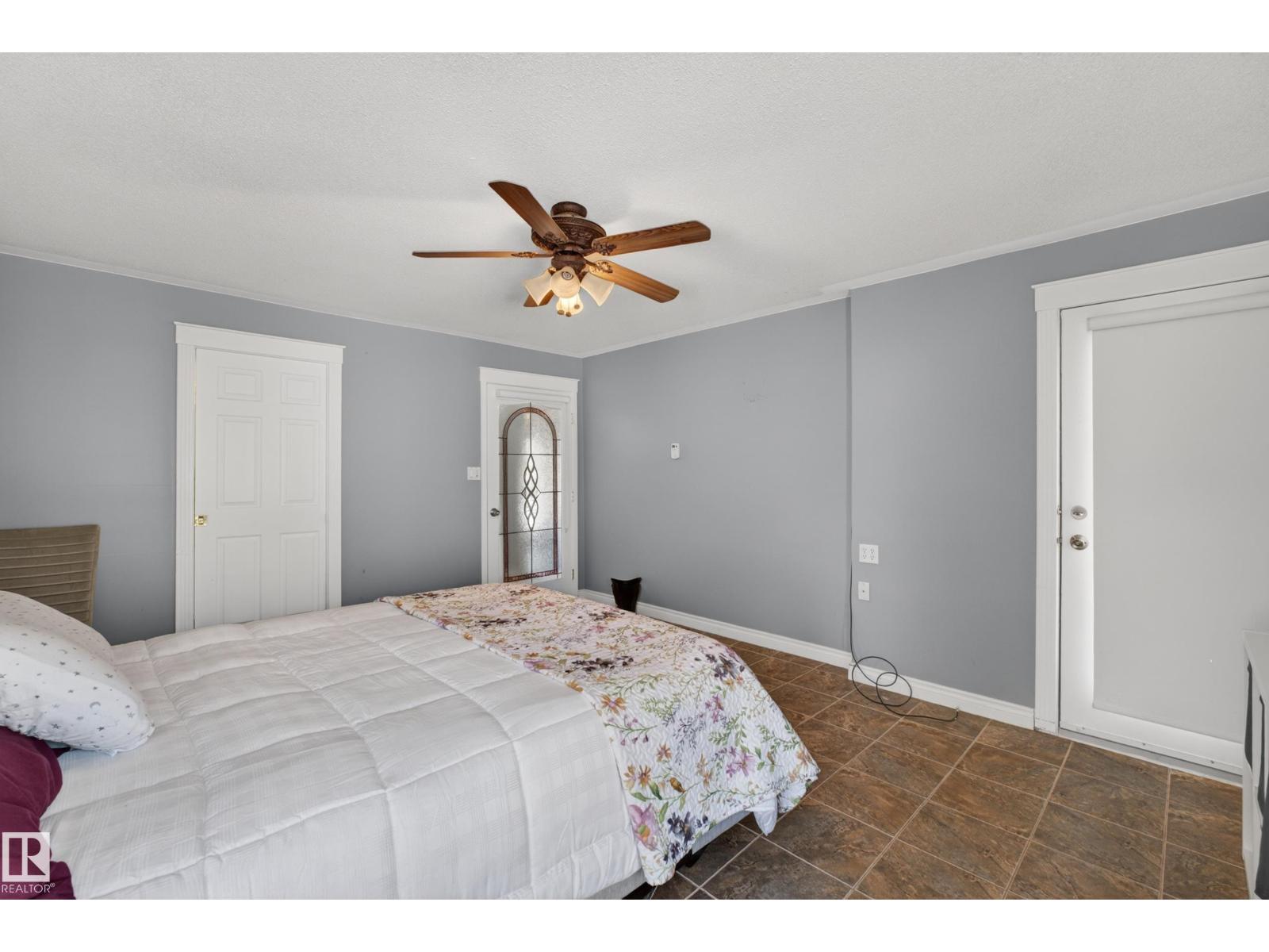 121 55107 RGE RD 33 - 35