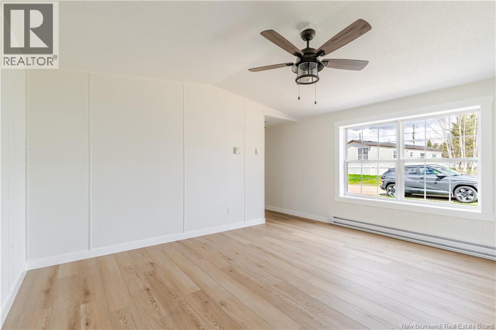 2 Veinot Street - 20