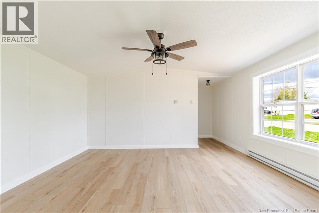 2 Veinot Street - 21