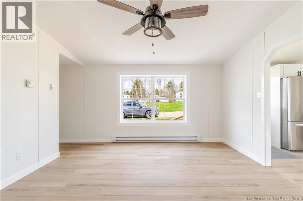 2 Veinot Street - 18
