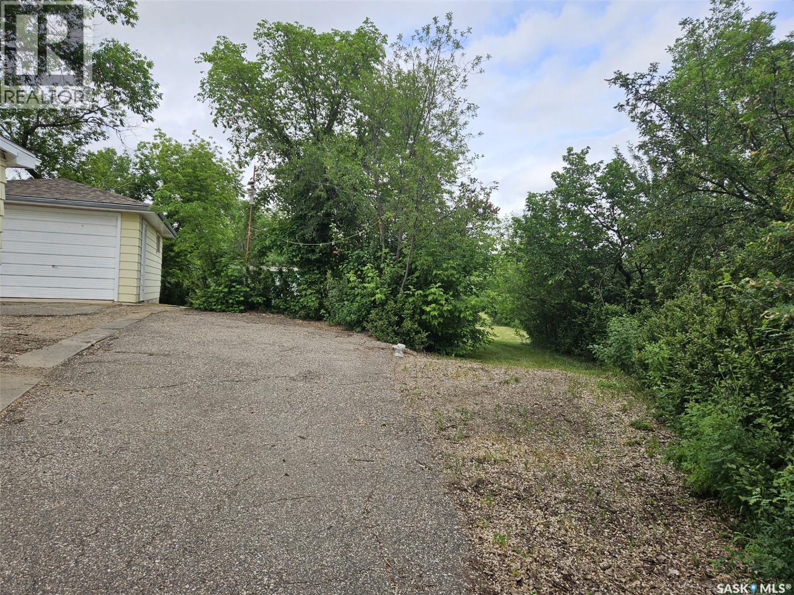 178 Lakeshore DRIVE - 4