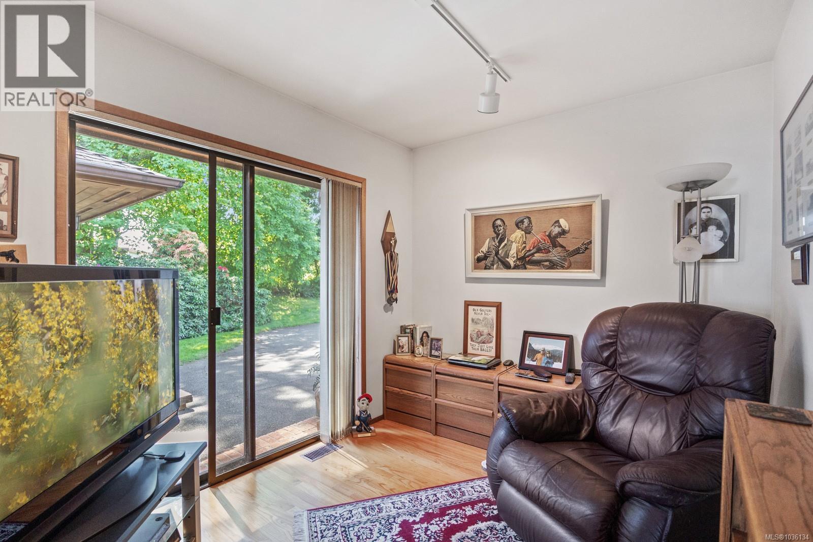 4650 Kilmarnock Dr, Courtenay
