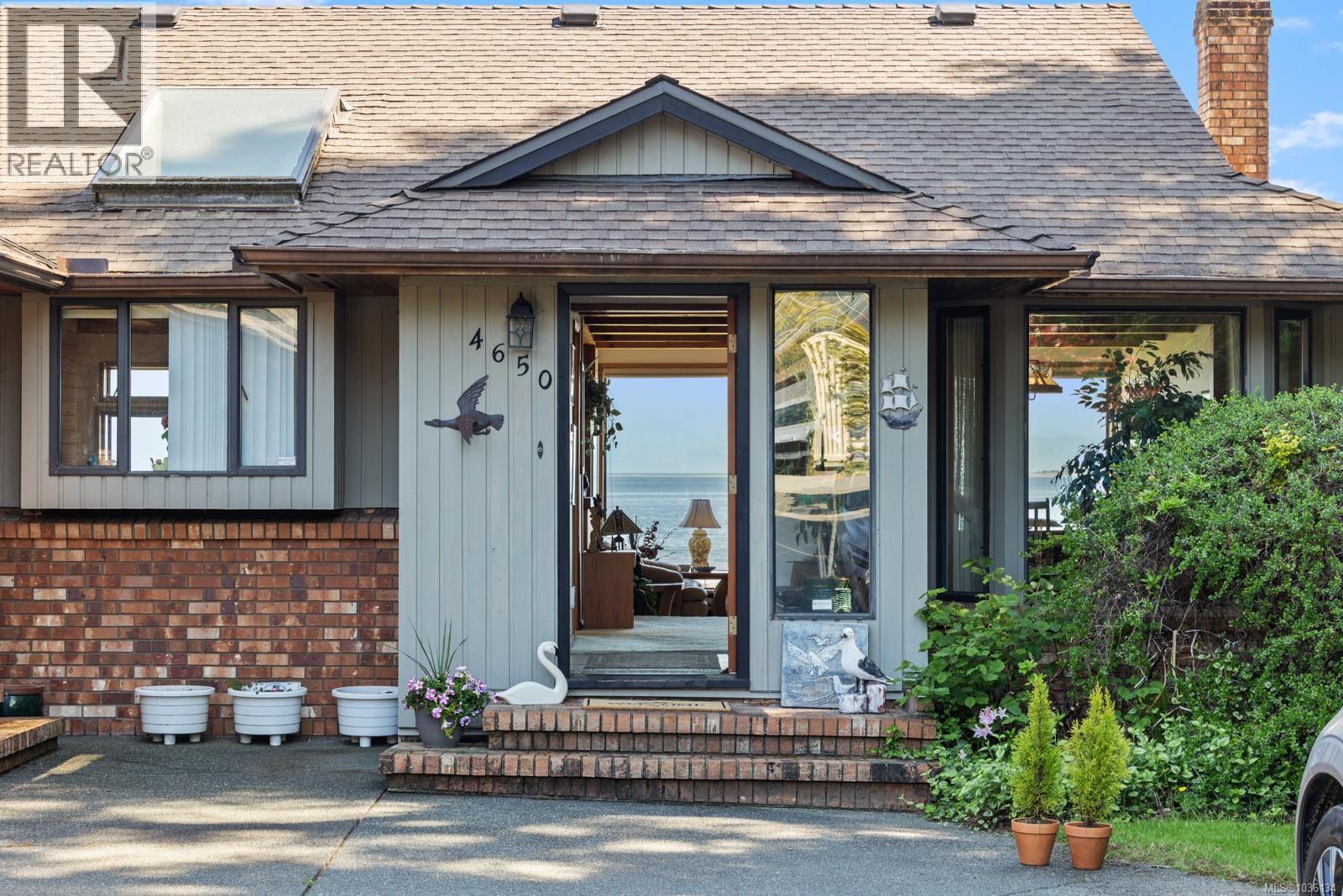4650 Kilmarnock Dr, Courtenay