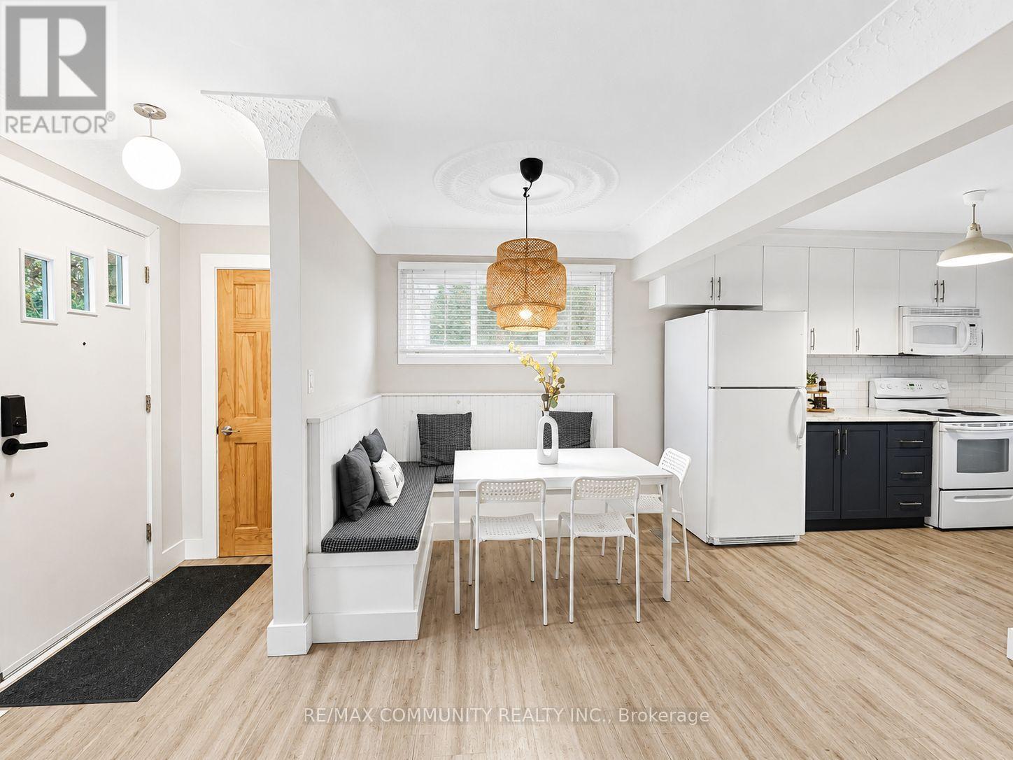 386 WHITNEY AVENUE - 14