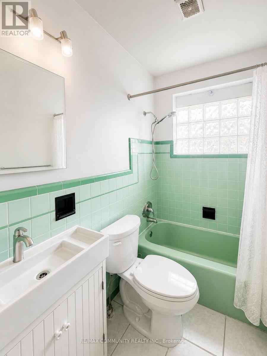 386 WHITNEY AVENUE - 22
