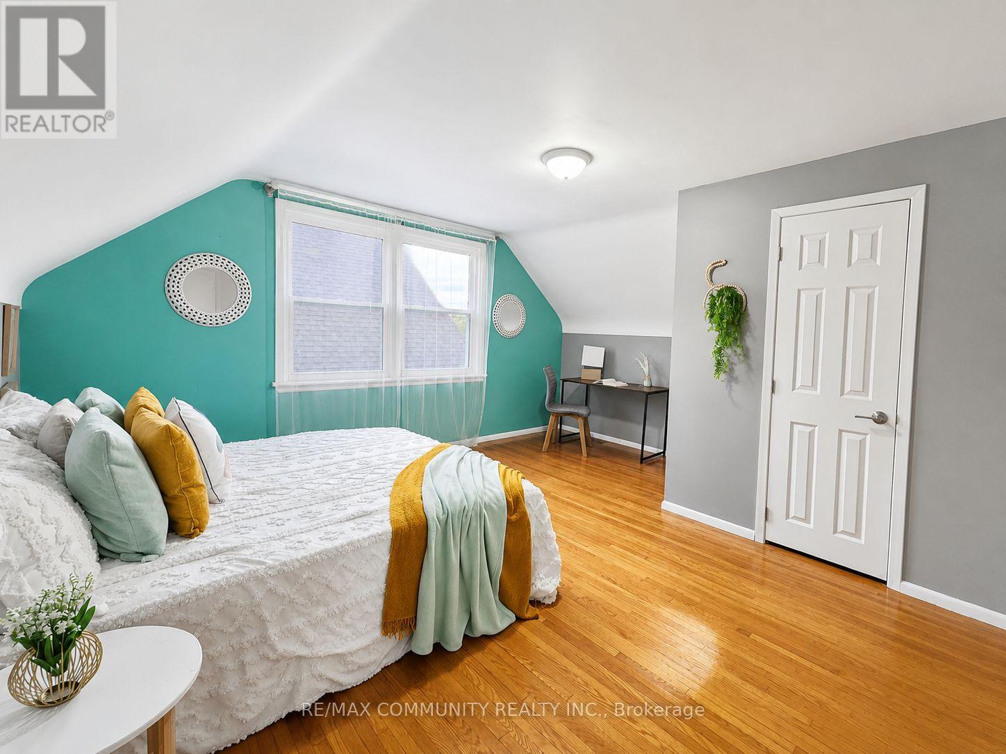 386 WHITNEY AVENUE - 26