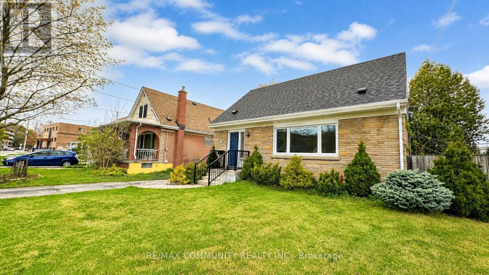 386 WHITNEY AVENUE - 3
