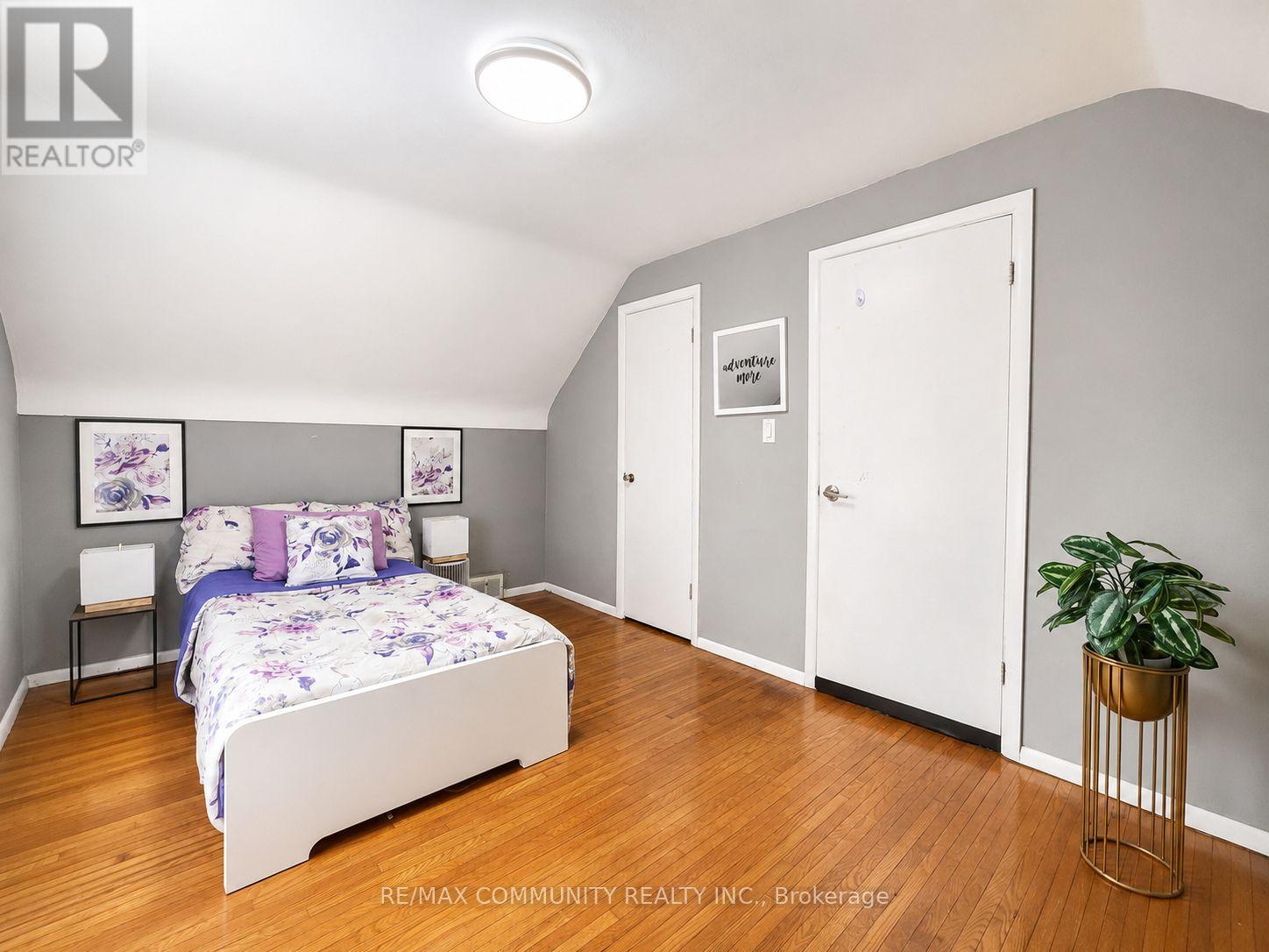 386 WHITNEY AVENUE - 30