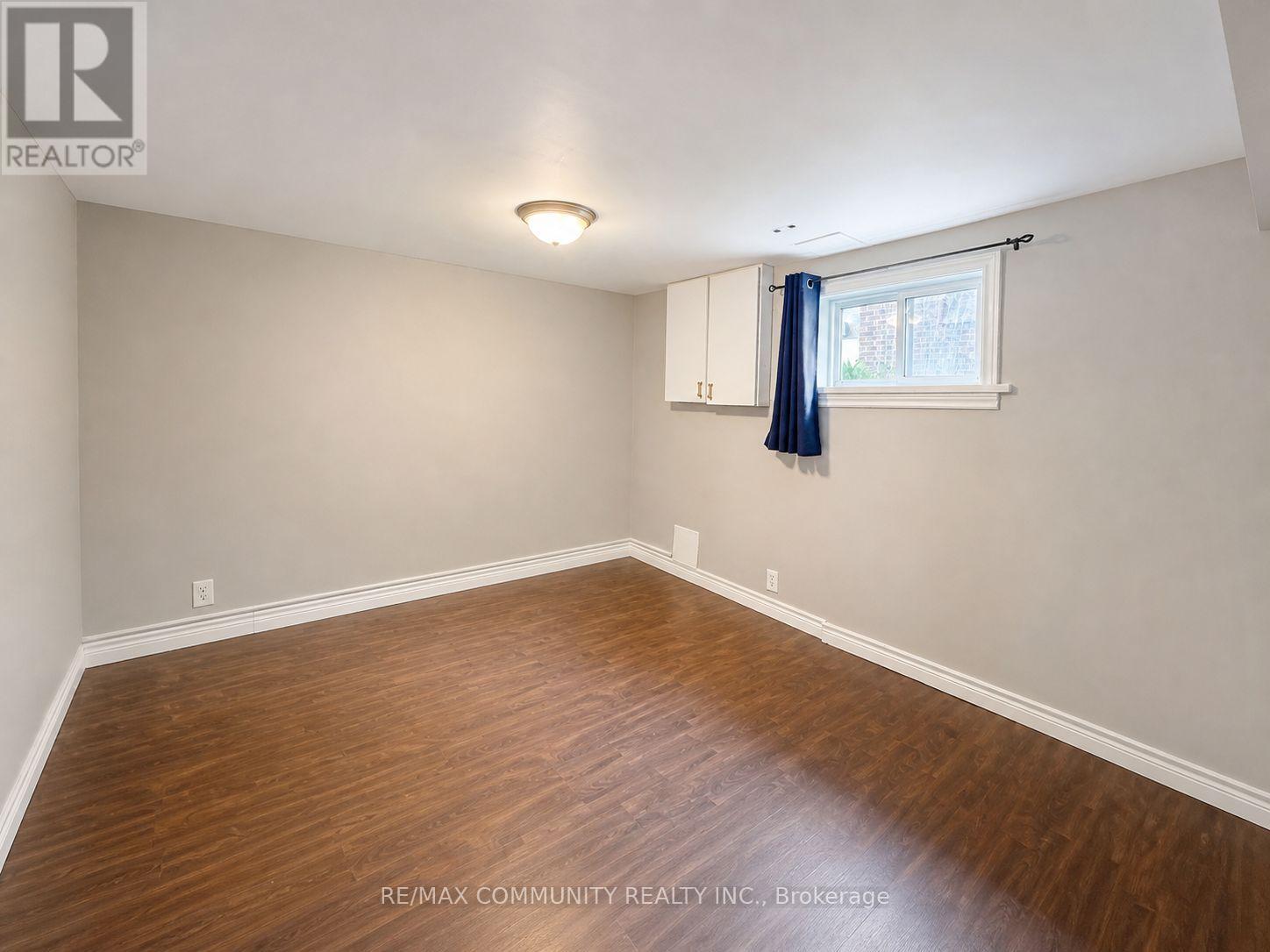 386 WHITNEY AVENUE - 40