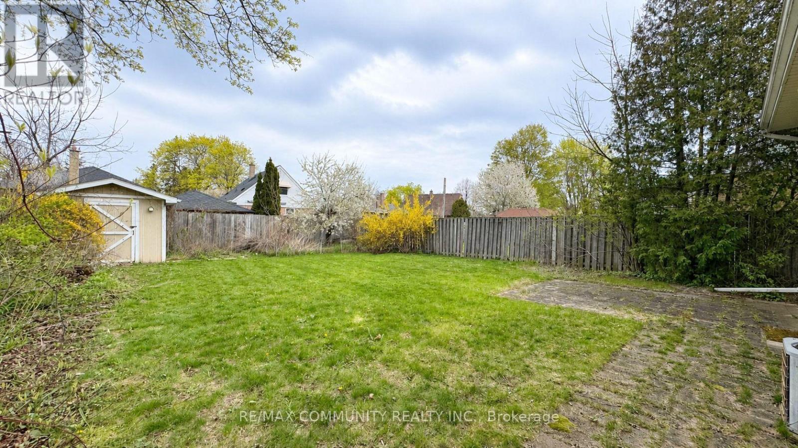 386 WHITNEY AVENUE - 45