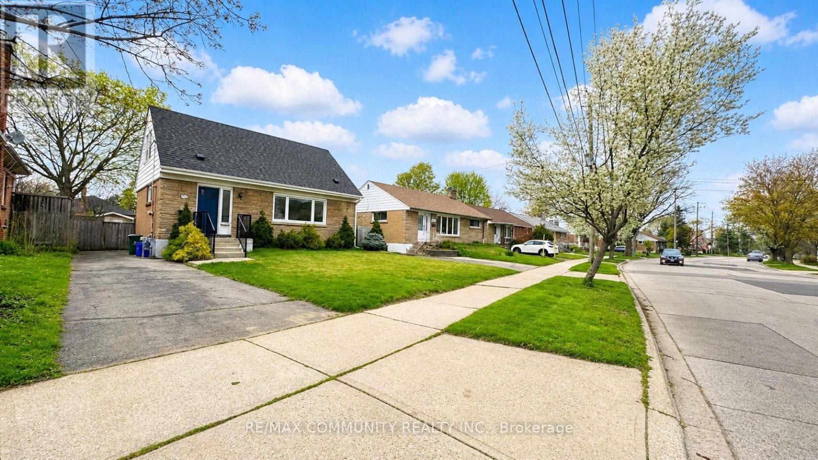 386 WHITNEY AVENUE - 5