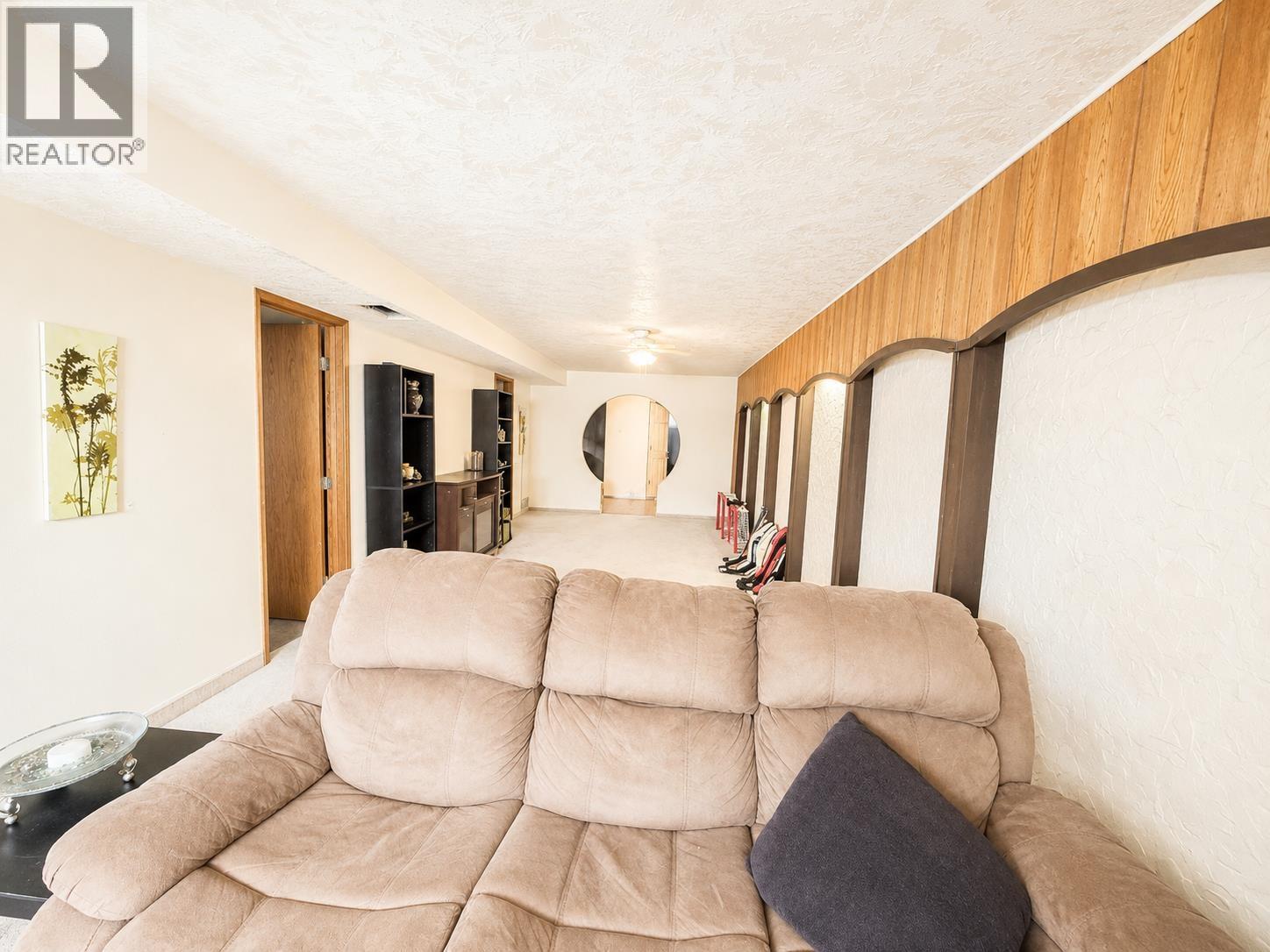 10904 104 STREET - 16