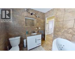13828 256 Road, Fort St  John, BC V0C1Y0 Photo 37