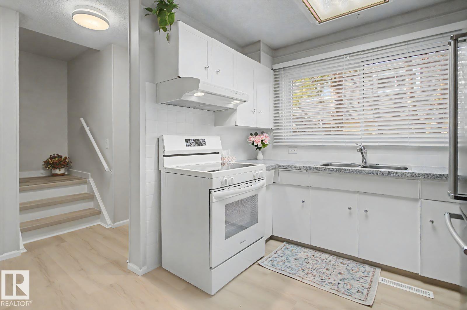 14315 58 ST NW, Edmonton