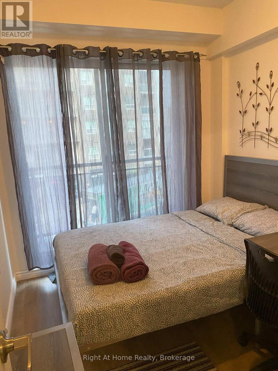 #G204 275 LARCH STREET - 8