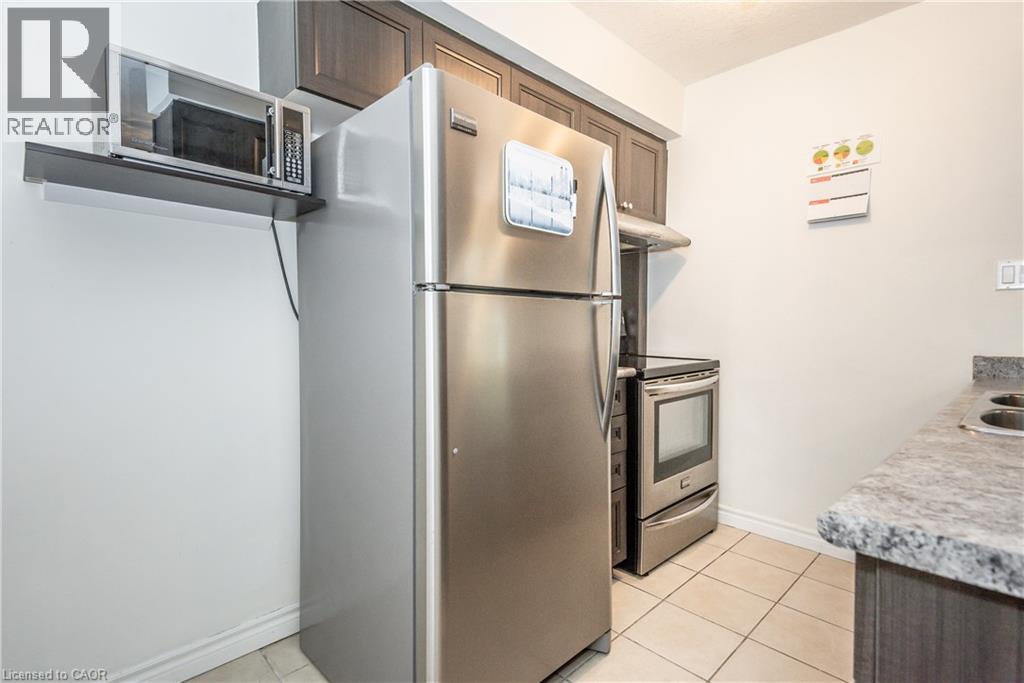 1027 BERNHARDT Street, Cambridge, Ontario, N3H2X9 — Photo 27